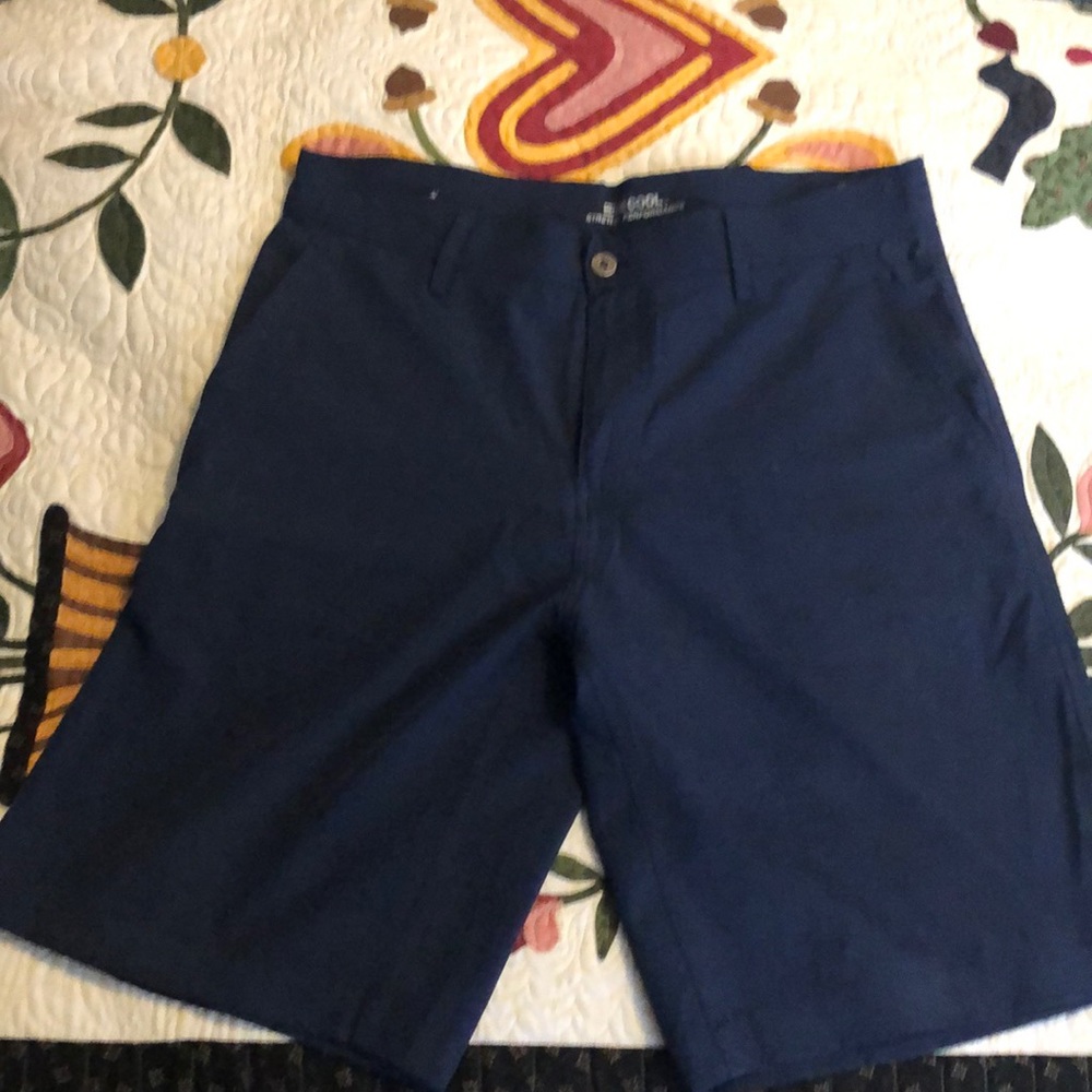 32 degrees stretch performance shorts - 33 waist